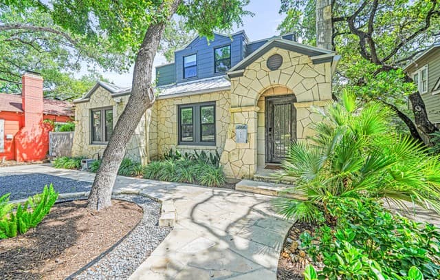 258  Tuxedo Ave
