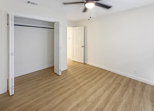 226  Melliff, San Antonio, TX 78216 — photo 8