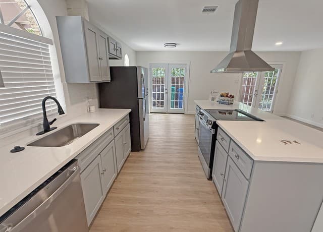 228  Melliff Dr, San Antonio, TX 78216 — photo 12