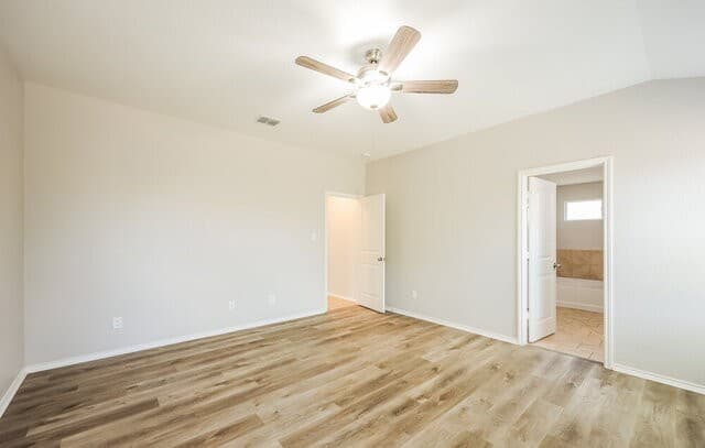 1711  Emerald Edge, San Antonio, TX 78245 — photo 11