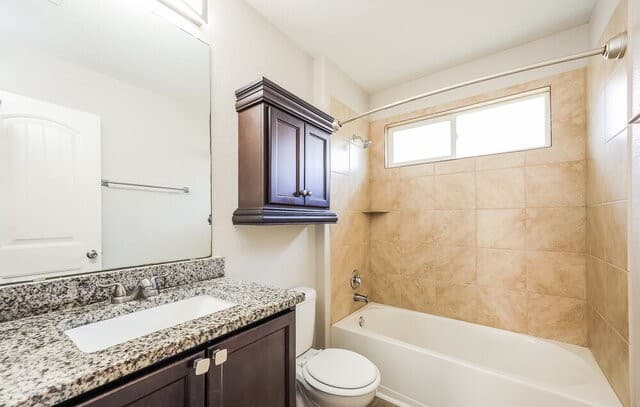 1711  Emerald Edge, San Antonio, TX 78245 — photo 15