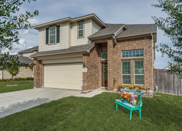 5102 Village Park
