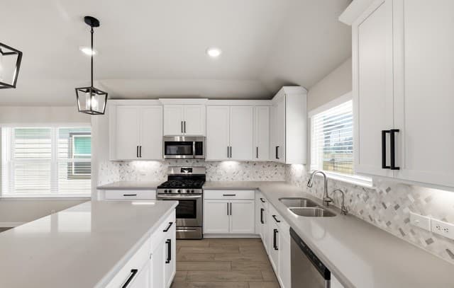 2118  Gabby Cole Ln, San Antonio, TX 78253 — photo 12