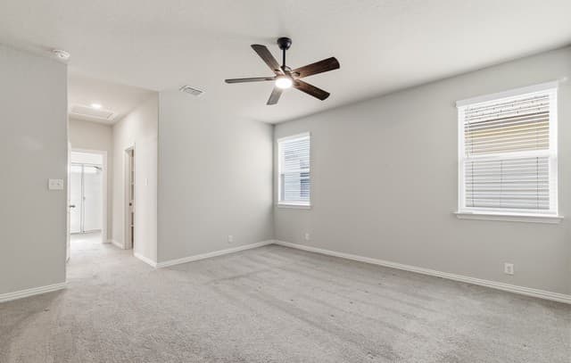 2118  Gabby Cole Ln, San Antonio, TX 78253 — photo 15