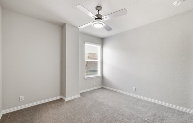 2118  Gabby Cole Ln, San Antonio, TX 78253 — photo 24