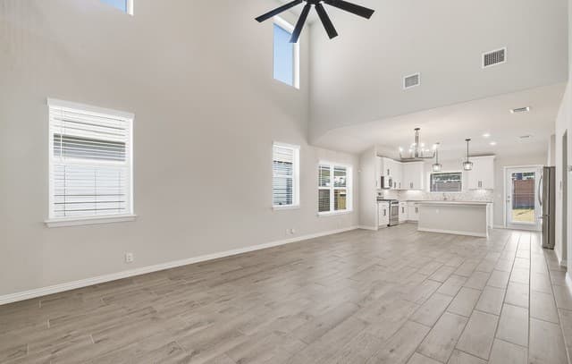 2118  Gabby Cole Ln, San Antonio, TX 78253 — photo 9