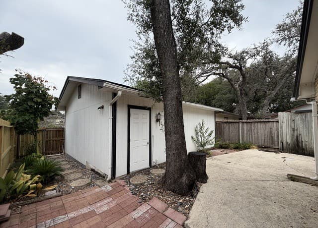 11119  Whisper Valley St, San Antonio, TX 78230 — photo 16