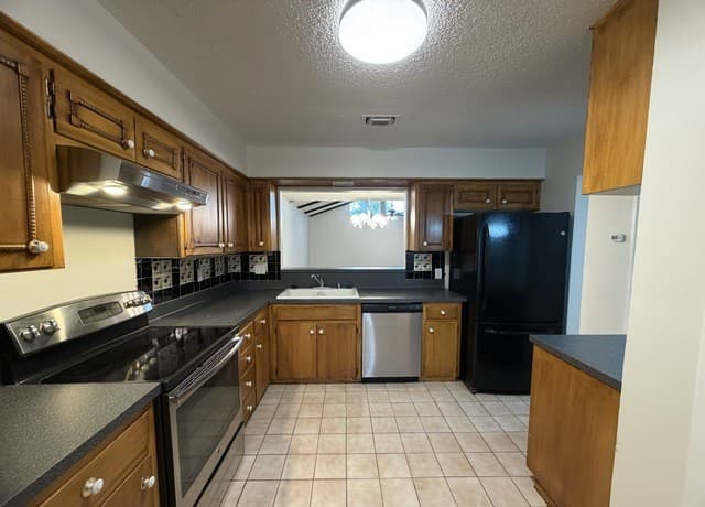 11119  Whisper Valley St, San Antonio, TX 78230 — photo 4