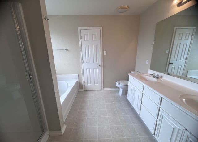6406  Ithaca Falls, San Antonio, TX 78239 — photo 12