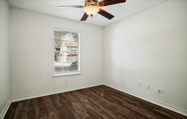 7739  Rustic Park, San Antonio, TX 78240 — photo 10