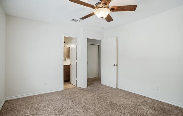 7739  Rustic Park, San Antonio, TX 78240 — photo 20