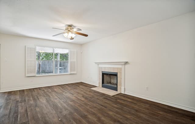 7739  Rustic Park, San Antonio, TX 78240 — photo 3