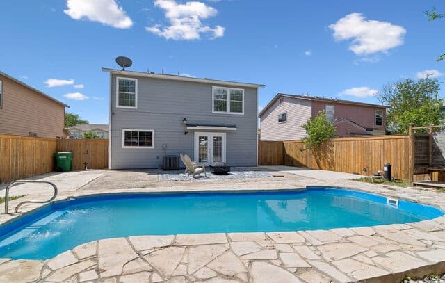 5423  Palamon Farm