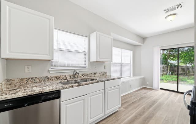 13254  Wood Climb St, San Antonio, TX 78233 — photo 10