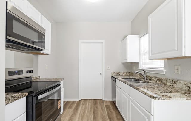 13254  Wood Climb St, San Antonio, TX 78233 — photo 8