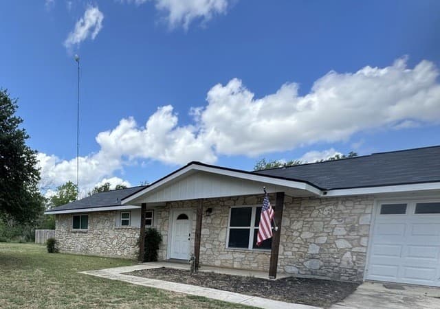 303  Dry Hollow Rd