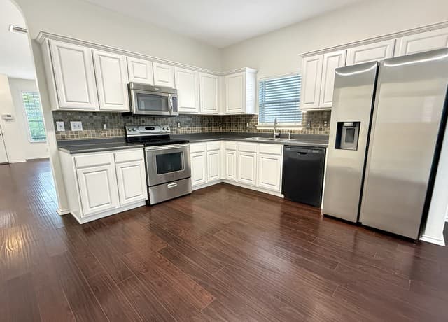 9015  Burnt Peak, Helotes, TX 78023 — photo 10