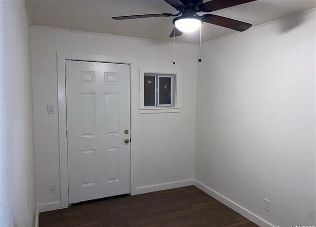 5523  Little Creek St, San Antonio, TX 78242 — photo 11