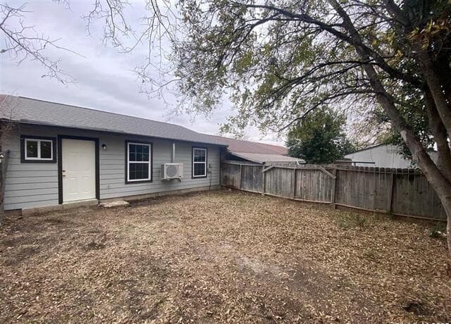 5523  Little Creek St, San Antonio, TX 78242 — photo 13