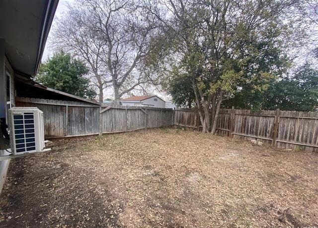 5523  Little Creek St, San Antonio, TX 78242 — photo 14