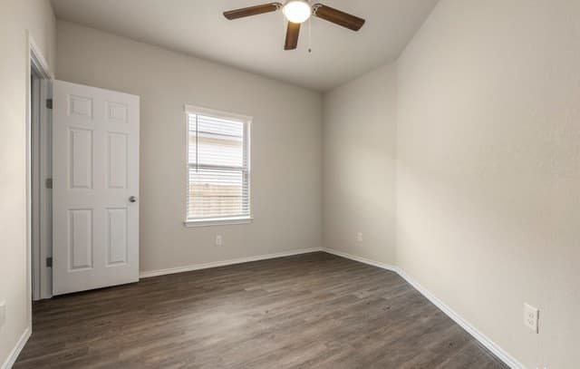 9211  Canyon Bnd Unit 1, Converse, TX 78109 — photo 10