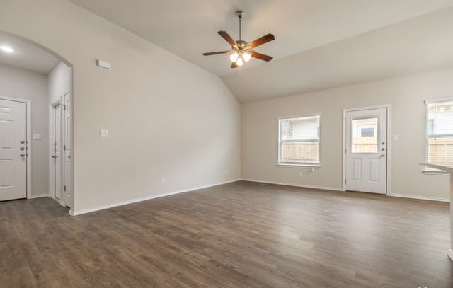 9211  Canyon Bnd Unit 1, Converse, TX 78109 — photo 5