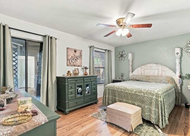 11520 Huebner Unit 201