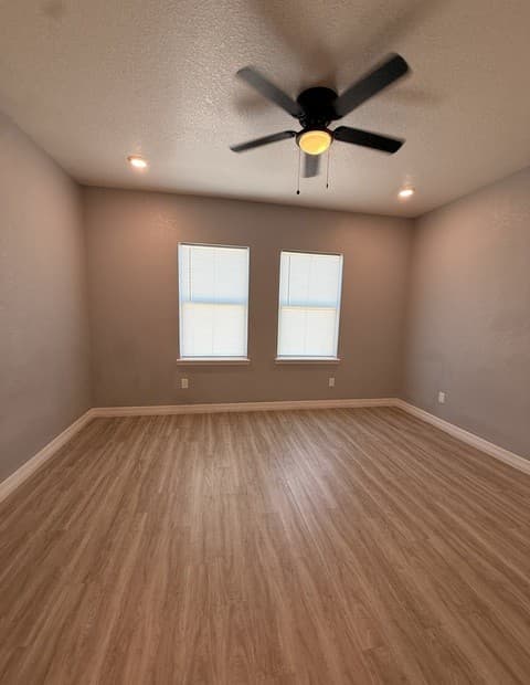 1402  Afton Street, San Antonio, TX 78237 — photo 11