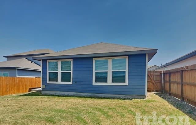 13685  Paxton, St Hedwig, TX 78152 — photo 15