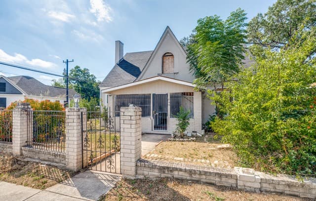 344 Belmont