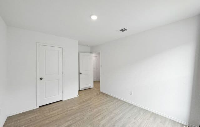 4319  Fluvial Cir, San Antonio, TX 78223 — photo 17