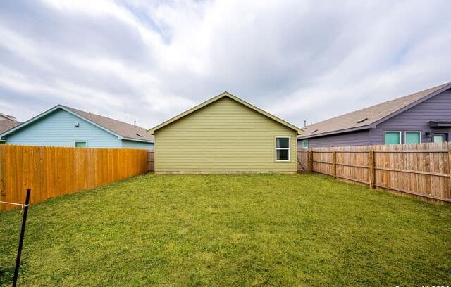 4319  Fluvial Cir, San Antonio, TX 78223 — photo 23