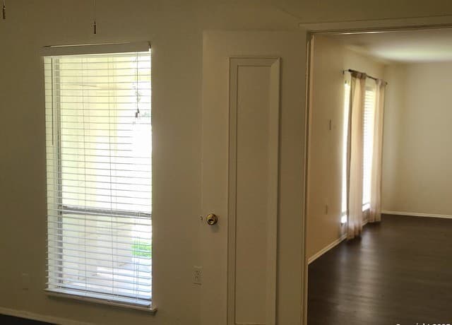 4219  Ramsgate St, San Antonio, TX 78230 — photo 22