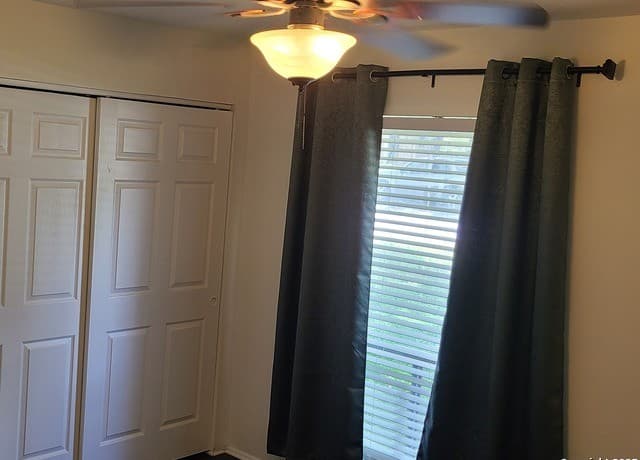 4219  Ramsgate St, San Antonio, TX 78230 — photo 23