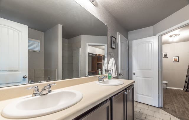 2714  Lake Horizon, San Antonio, TX 78244 — photo 21