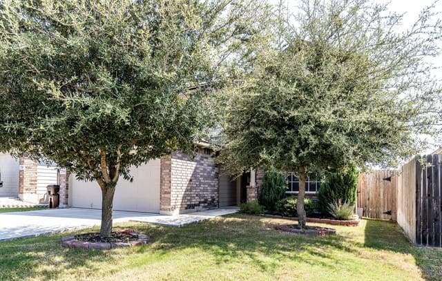 2714  Lake Horizon, San Antonio, TX 78244 — photo 3
