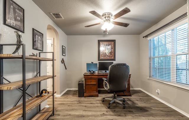 2714  Lake Horizon, San Antonio, TX 78244 — photo 7
