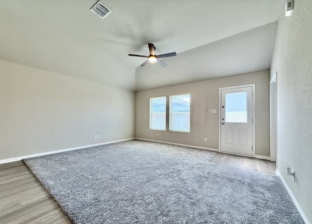 6851  Titan Park, Converse, TX 78109 — photo 16