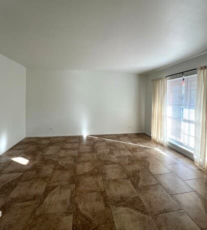 136  Valley Oak Dr, Schertz, TX 78154 — photo 3