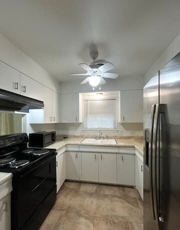 136  Valley Oak Dr, Schertz, TX 78154 — photo 7