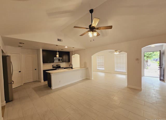 6700  Yellow Rose St, San Antonio, TX 78238 — photo 5