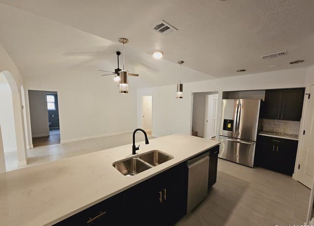 6700  Yellow Rose St, San Antonio, TX 78238 — photo 9