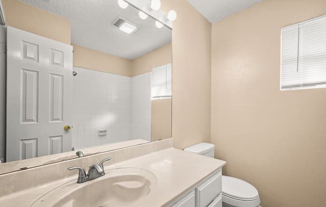 8726  Timber Range, San Antonio, TX 78250 — photo 18