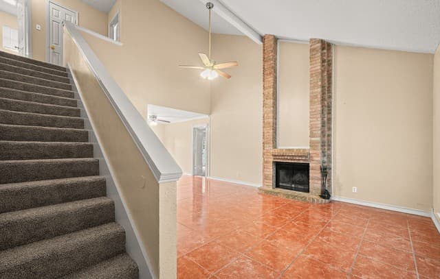 8726  Timber Range, San Antonio, TX 78250 — photo 4