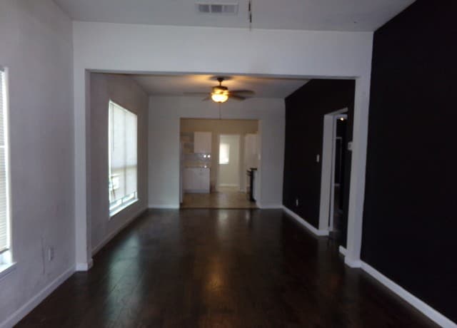 519  Rigsby, San Antonio, TX 78210 — photo 2