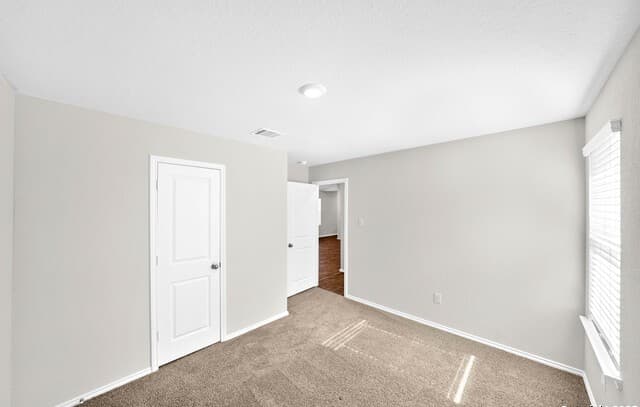12118  Pease Riv, San Antonio, TX 78245 — photo 15
