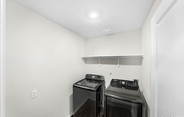 12118  Pease Riv, San Antonio, TX 78245 — photo 25