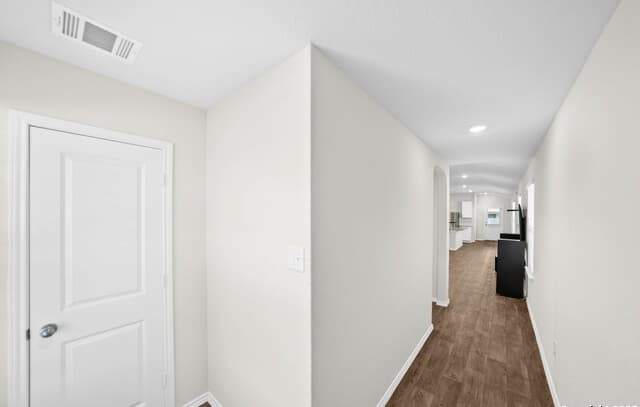 12118  Pease Riv, San Antonio, TX 78245 — photo 4