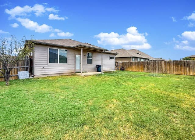 474  Centinela St, New Braunfels, TX 78130 — photo 17