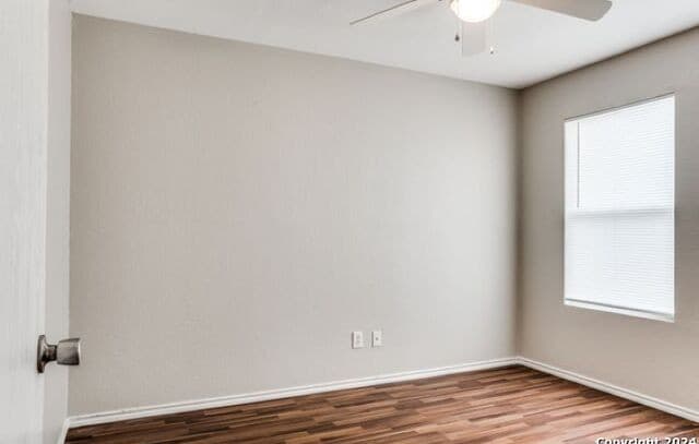 3743  Amber Leaf, San Antonio, TX 78245 — photo 11